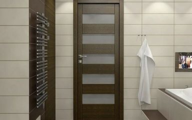 درب داخلی فومیزه ضد آب: انتخابی مناسب برای محیط‌های مرطوب