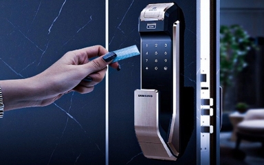 انواع قفل درب ضد سرقت [۱۴۰۴]: راهنمای انتخاب امن‌ترین گزینه برای شما