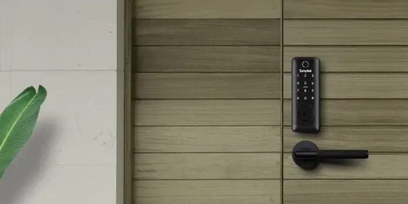 دستگیره درب هوشمند راهنمای جامع انتخاب برای امنیت، راحتی و سبک زندگی مدرن