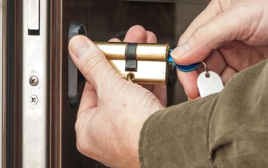 سیلندر قفل ضد سرقت: راهنمای کامل انتخاب مغزی قفل برای حداکثر امنیت