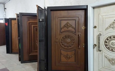 راهنمای تشخیص درب ضد سرقت با کیفیت: ۷ نشانه کلیدی که باید بشناسید