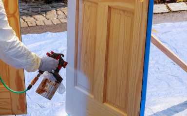 مدیریت هزینه تعویض درب در بازسازی: از بودجه‌بندی تا خرید قسطی