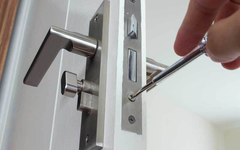 آموزش تعویض دستگیره درب داخلی (راهنمای سفت کردن و نصب)