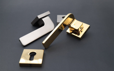 دستگیره آلومینیومی یا زاماک؟ مقایسه کامل (کدام برای درب شما بهتر است؟)