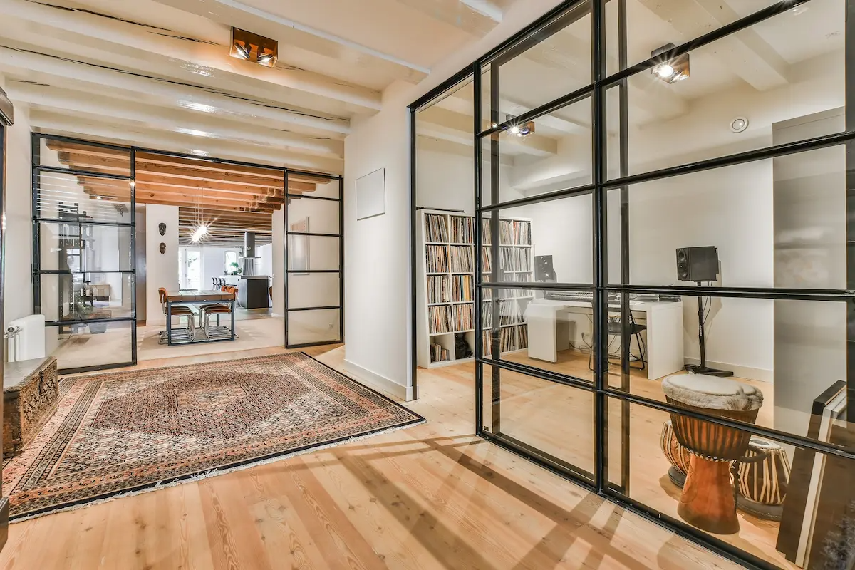 پارتیشن شیشه ای